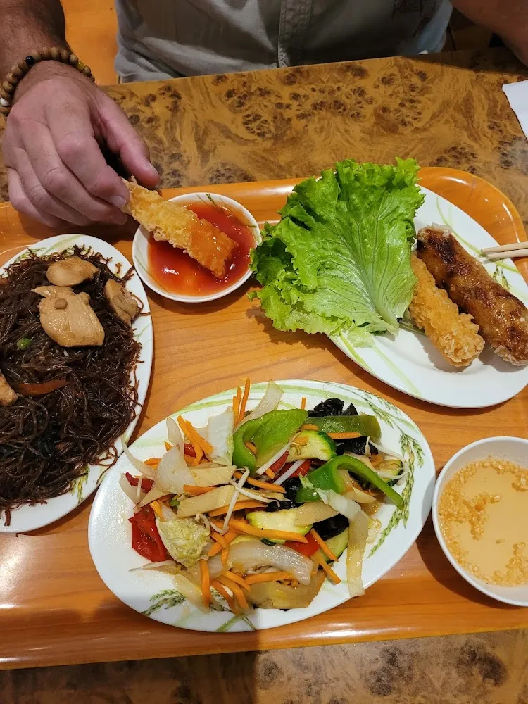 Nouilles Sautées Au Poulet